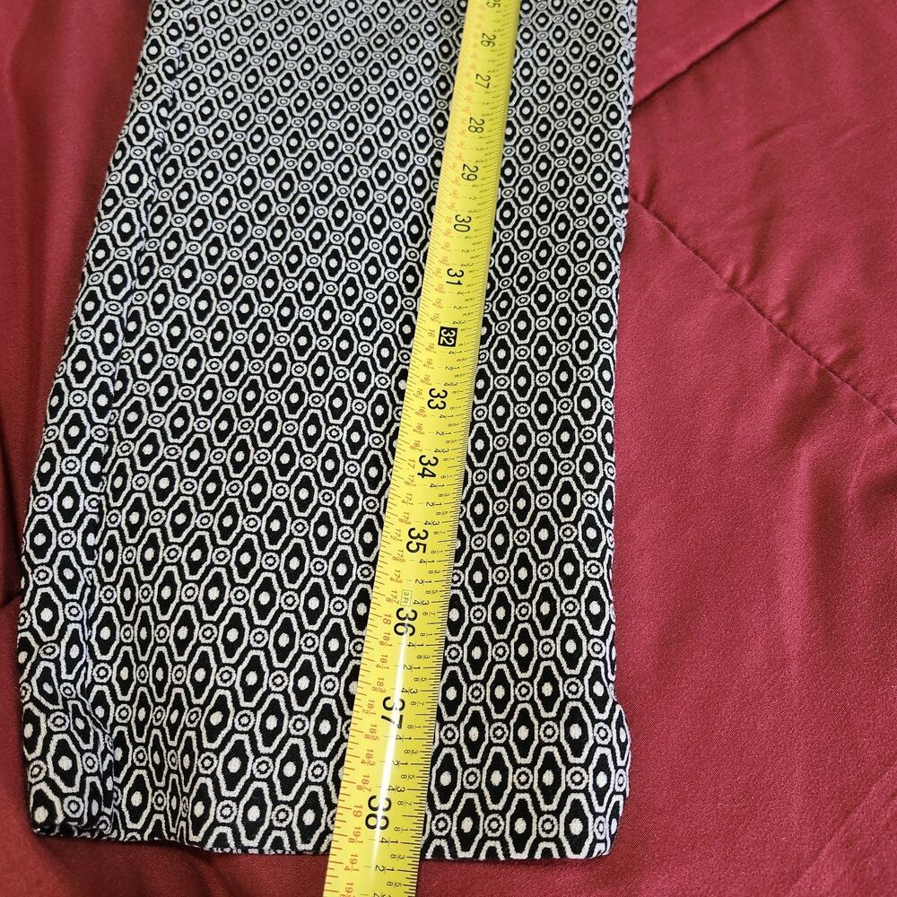 Roz & Ali Womens Pull On Dress Pants Size 20 Black White Geometric Career - Picture 10 of 12